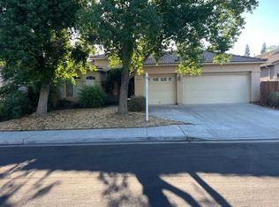 8226 N Winery Ave, Fresno, CA 93720