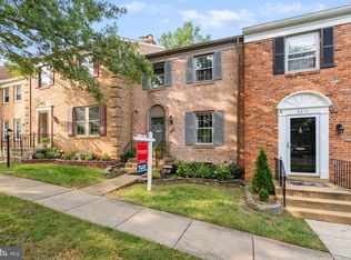 9316 Marycrest St, Fairfax, VA 22031