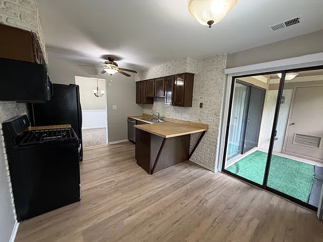924 Surrey Dr #2A — Photo 18