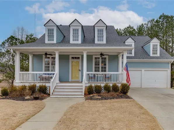 5751 Community Ln, Hoschton, GA 30548
