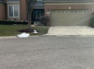 44965 Broadmoor Cir S #73, Northville, MI 48168