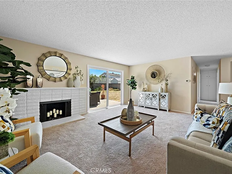 9404 El Blanco Ave — Photo 8