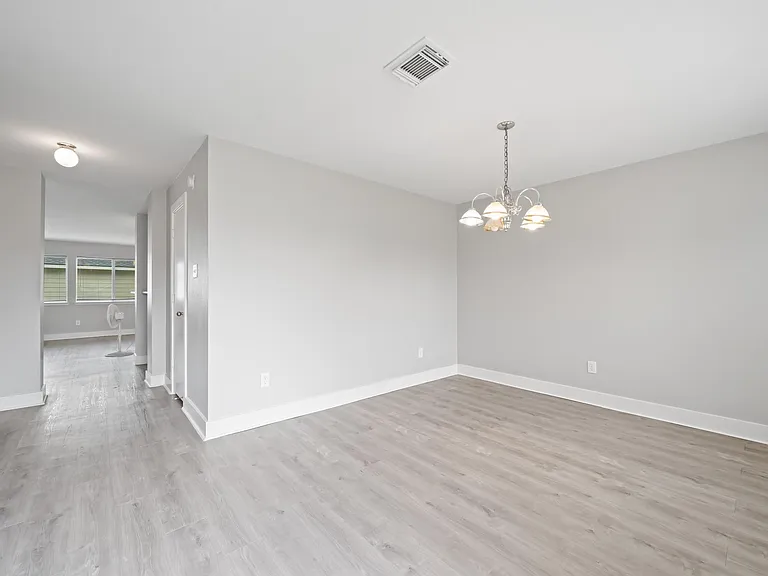 20931 Walder Ct — Photo 9