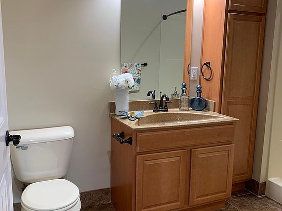 3rd image of 1021 Starwood Ave Floor 2