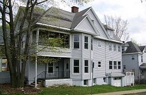 2nd image of 19 Lincoln Ave