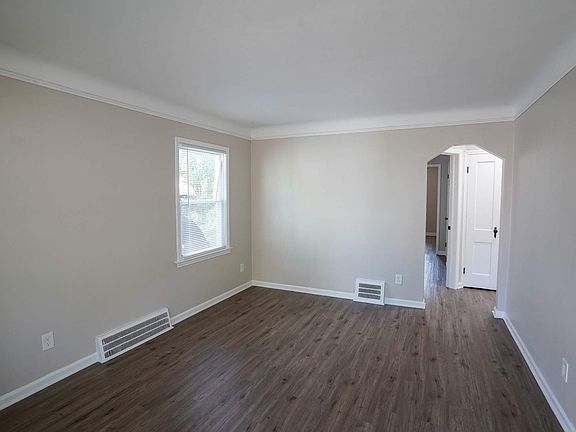 2nd image of 7786 Westwood St