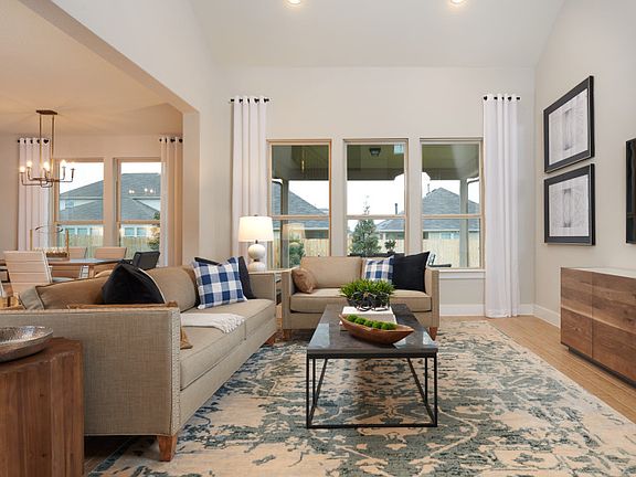 Spacious Gathering Room