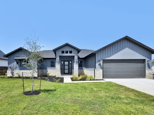 116 WOODBRIDGE DR, La Vernia, TX 78121