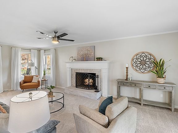 2nd image of 107 Westcreek Way