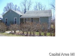 203 E Adams St, Auburn, IL 62615