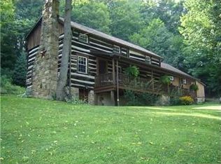 610 Hoover Rd, Latrobe, PA 15650