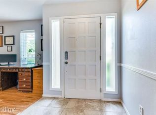 3434 Rockmartin Dr, Farmers Branch, TX 75234