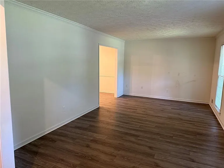 1253 Tinderbox Ln NW — Photo 6