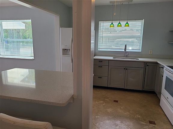 5th image of 1814 22nd St W
