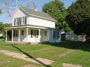 520 Brewster St, Tiskilwa, IL 61368