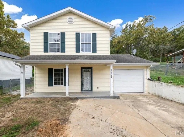 8504 Lake Dr, Cedar Hill, MO 63016