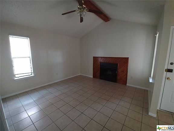 2nd image of 1910 Galaxy Dr