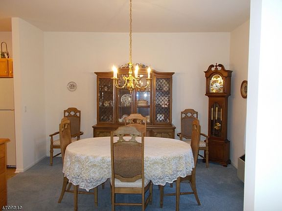5th image of 6204 Richmond Rd