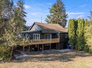 208 S Elm St, Robesonia, PA 19551