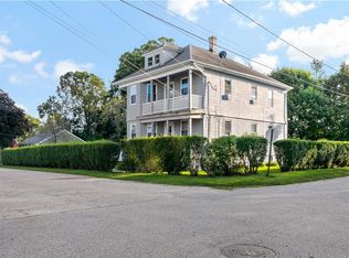 207 Welfare Ave, Warwick, RI 02888