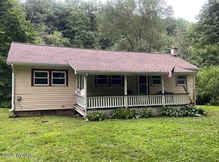 725 Haleeka Rd, Cogan Station, PA 17728