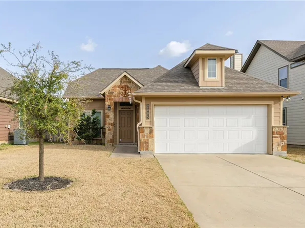 2005 Stubbs Dr, Bryan, TX 77807