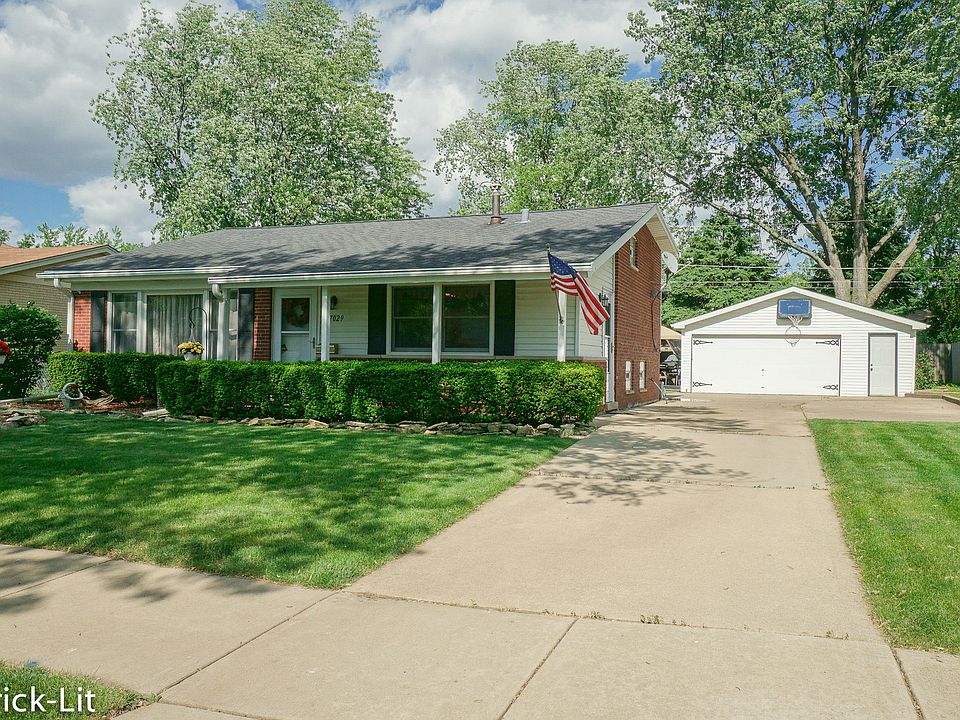 1st image of 17029 Odell Ave