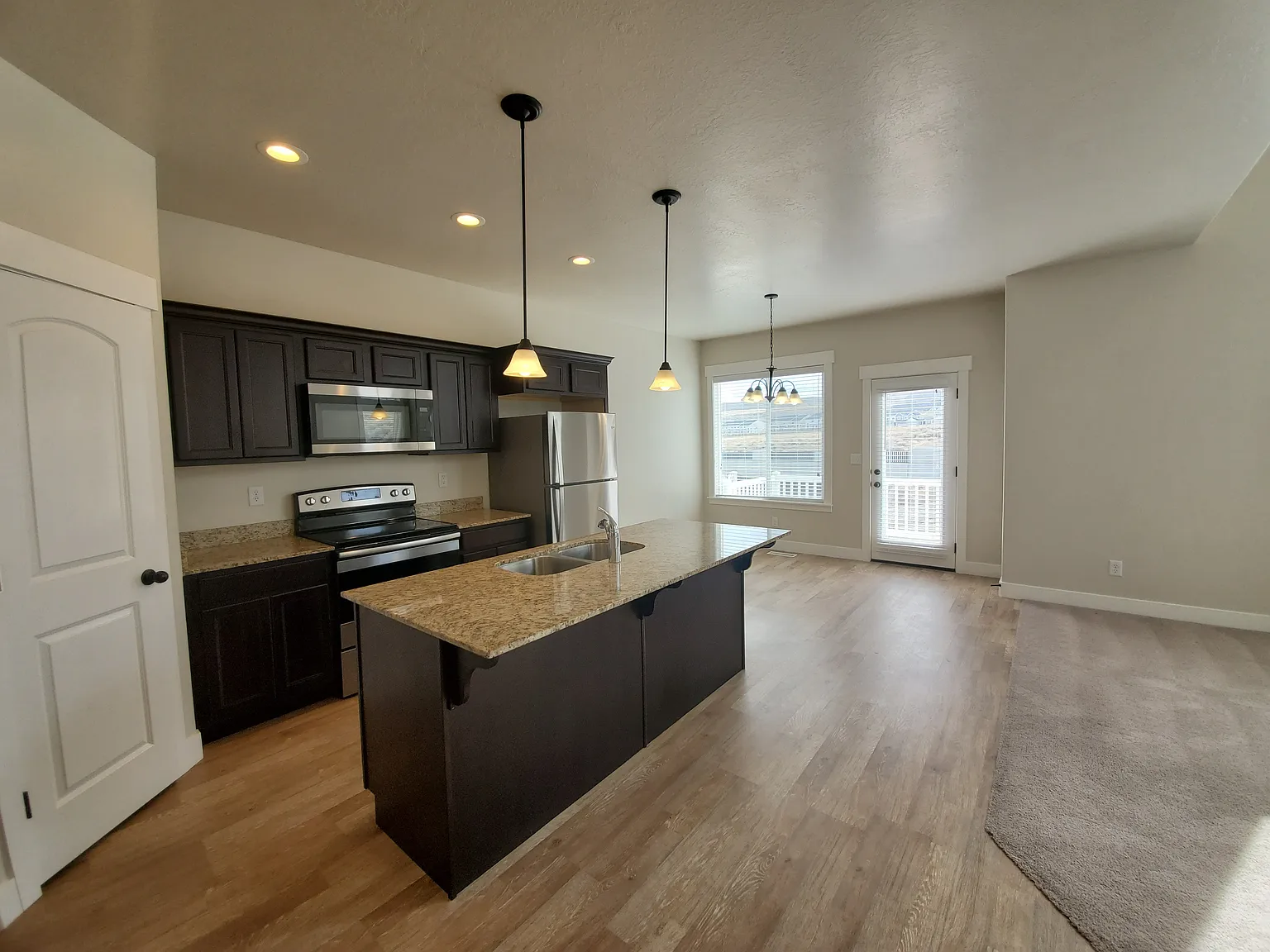 4329 W Quiet Shade Dr — Photo 1