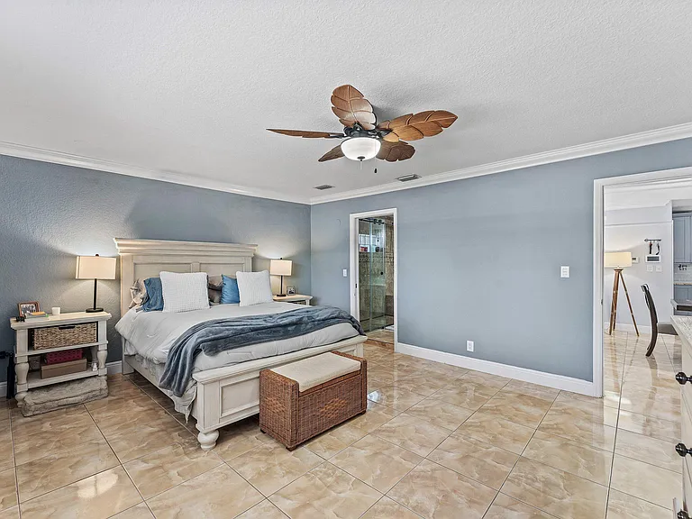 4481 SW 37th Ave — Photo 21