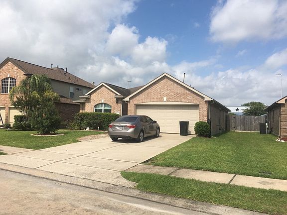 3rd image of 103 King William Dr