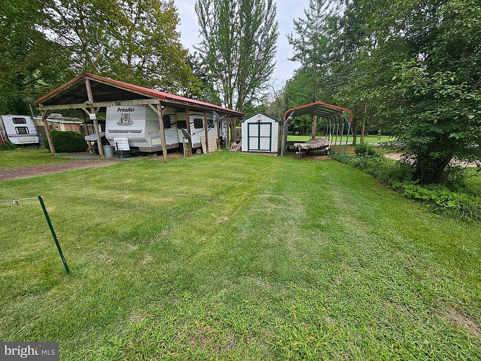 1st image of 333-332 Comanche Dr #1