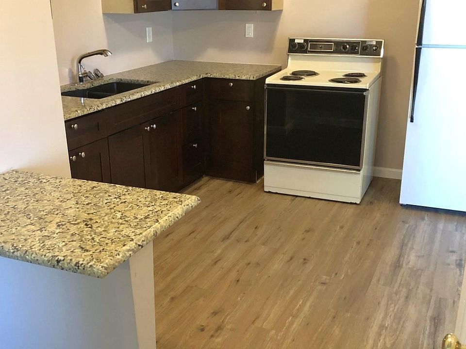 Kitchen, updated cabinets and countertops