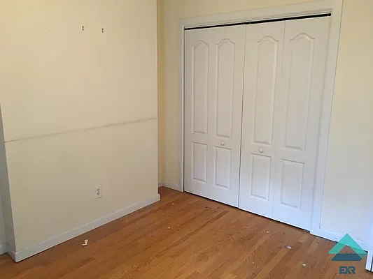 Rented by EXR | media 3