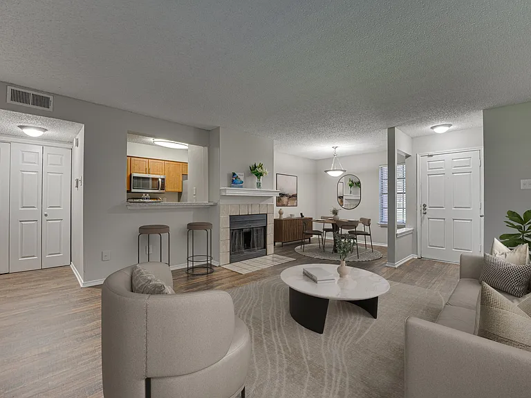 Timberglen Apartments — Photo 40