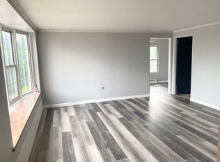 404 Pennview Dr, Pittsburgh, PA 15235