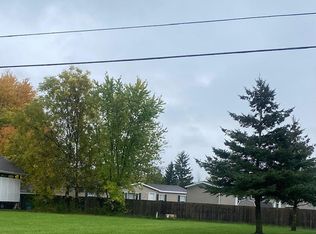 1227 W South St, Owosso, MI 48867