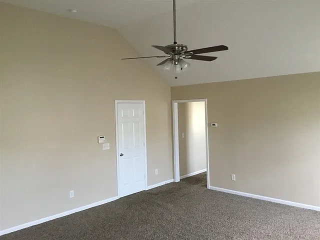 1635 Swan Dr — Photo 10