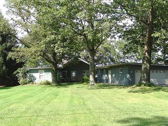 2nd image of 98 W Beach Dr