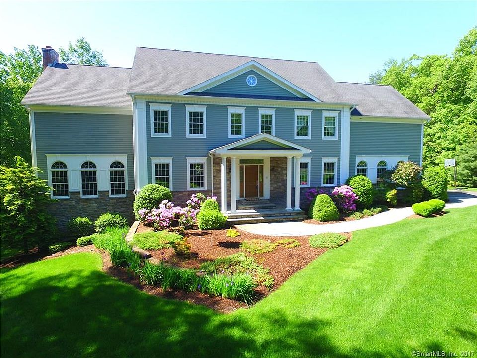 1st image of 54 Kingswood Dr