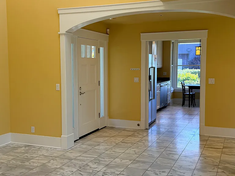 33 Rockview Dr — Photo 11