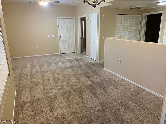 4th image of 3400 Cabana Dr Unit 1049