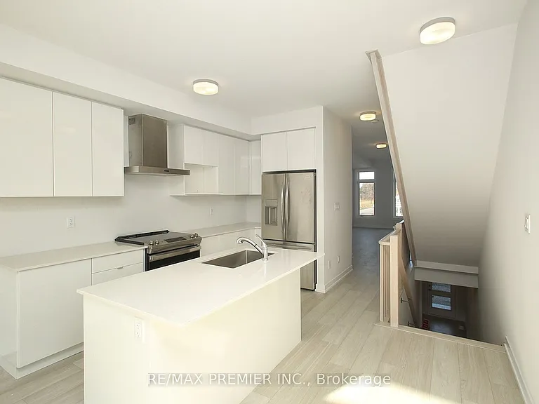 128 Brockley Dr — Photo 11