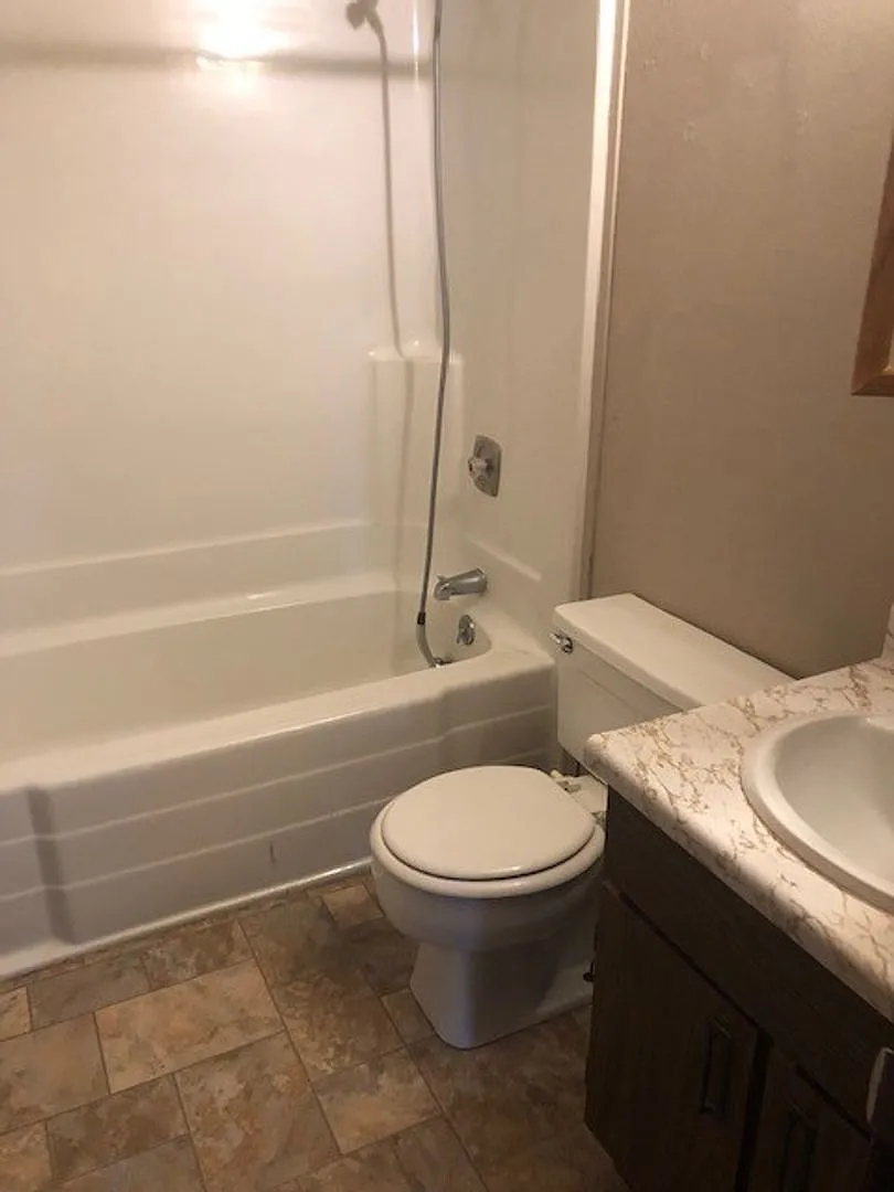 236 Curtis Street — Photo 4