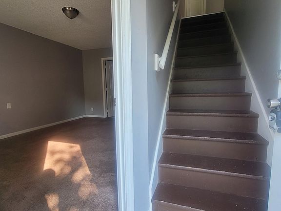 4th image of 18301 E 12th Ter N