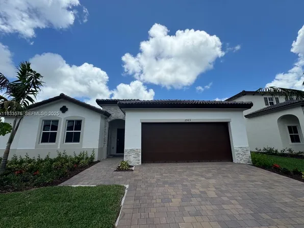13418 SW 285th St, Homestead, FL 33033
