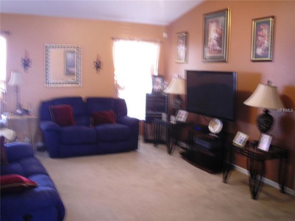 3rd image of 409 Mallard Ln