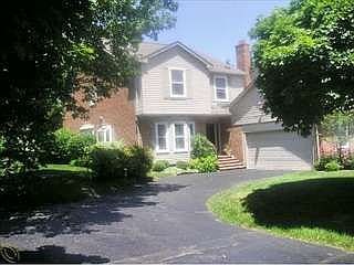 1st image of 3 The Oaks