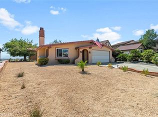 17905 Rancho Bonita Rd, Victorville, CA 92395