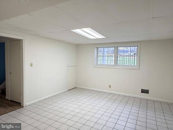 3rd image of 30130 Huntt Rd #Basement