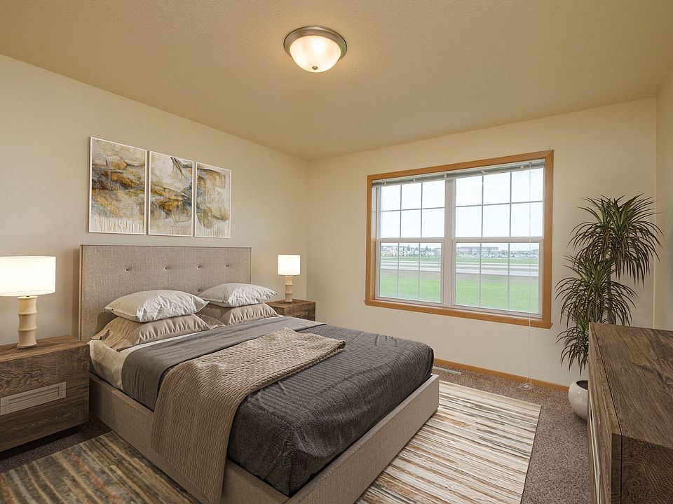 West Fargo, ND Charleswood Townhomes | Bedroom